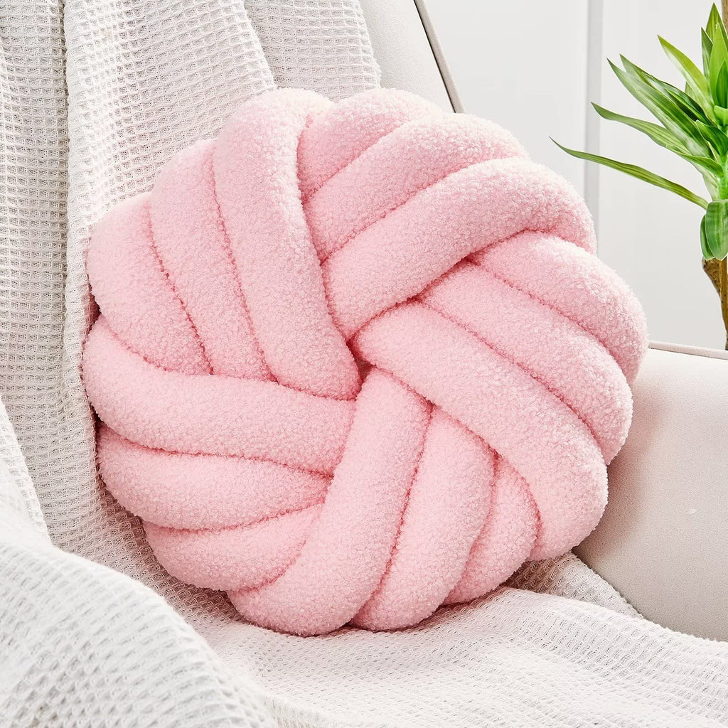Uvvyui Knot Decorative Throw Pillow