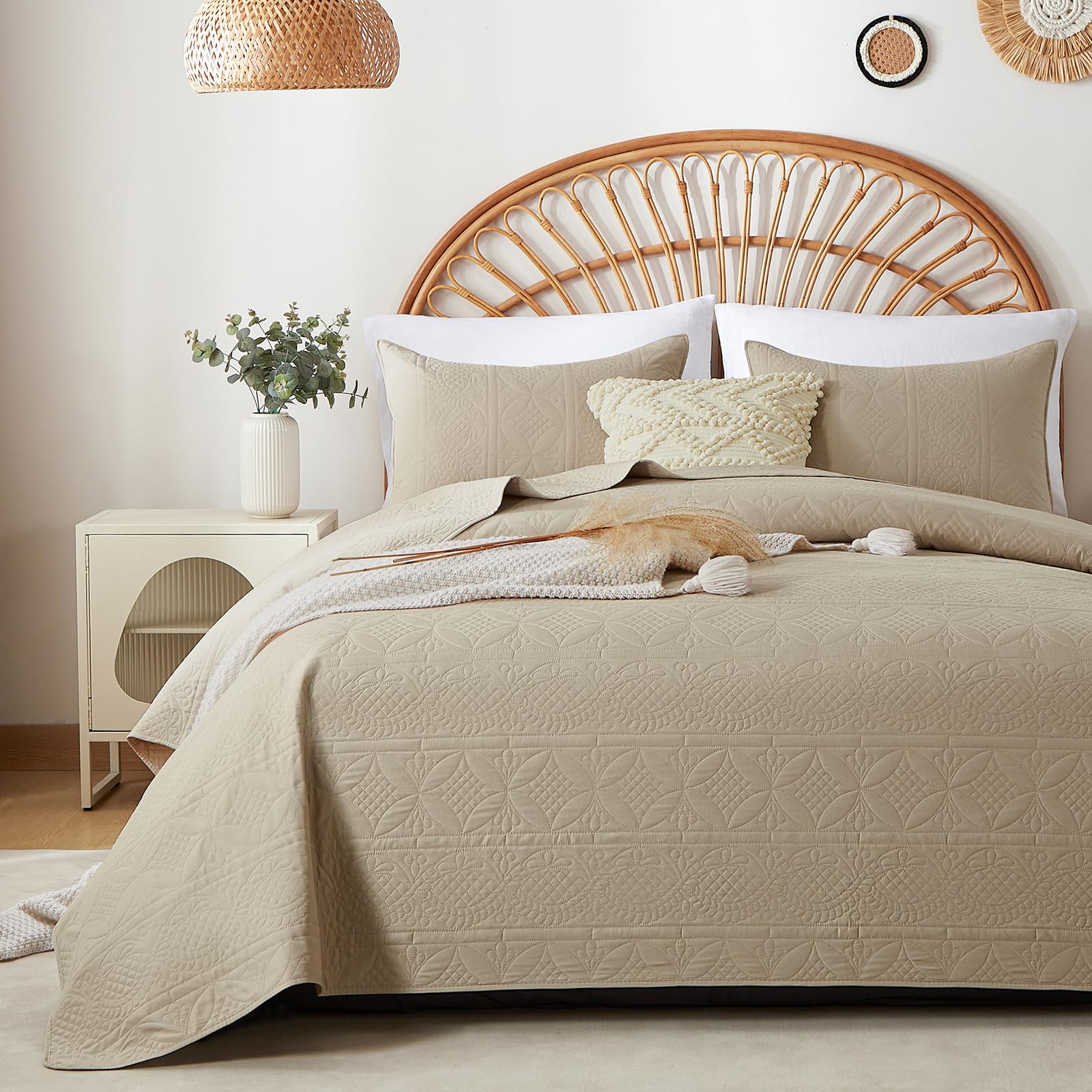 KAKKI Beige Quilt Set King Size