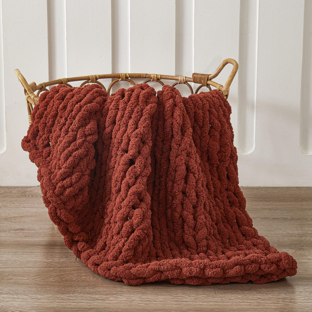 WESHIONGOO Chunky Knit Blanket Throw Knitted Throw Blankets for Couch Bed Fluffy Soft Blanket with Jumbo Chenille Yarn Thick 100% Handmade